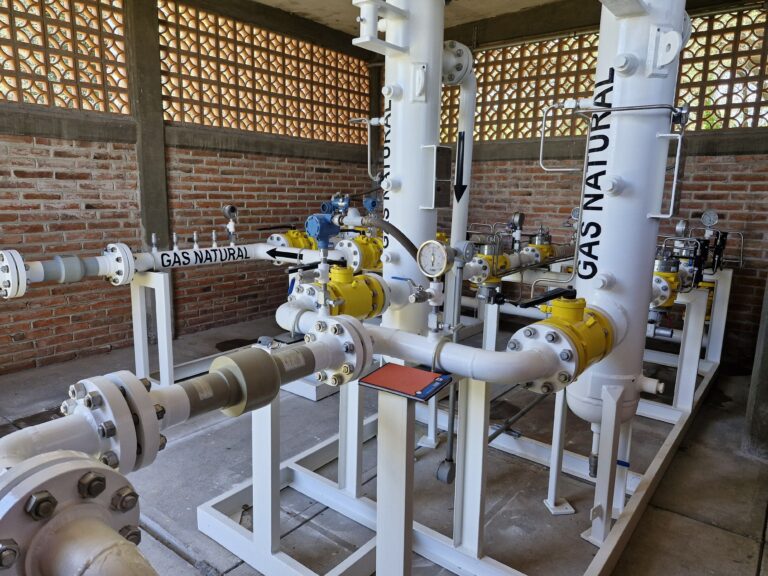 Instalación de gas natural de un usuario final, descubré si tu empresa está obligada a reportar Controles Volumétricos